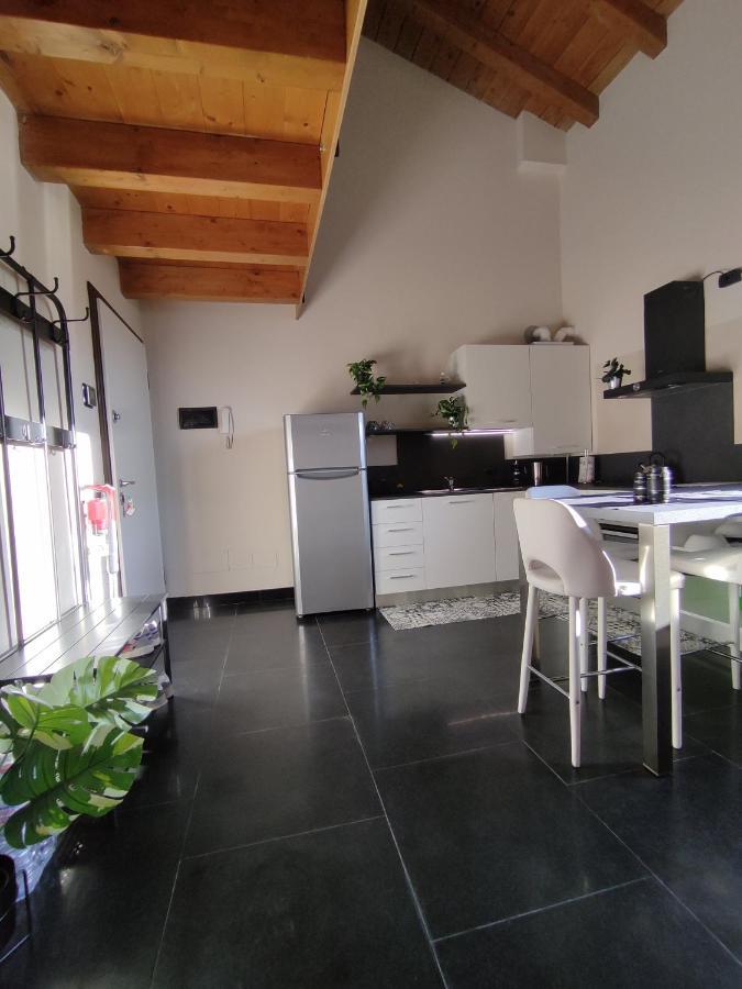 La corte dell'orologio Endine Gaiano Esterno foto
